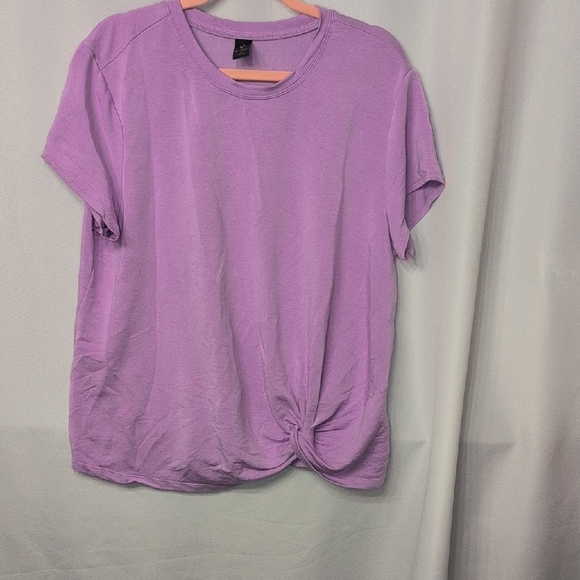 Skechers Tops - Skechers Lilac Short Sleeve Tee with Knot
